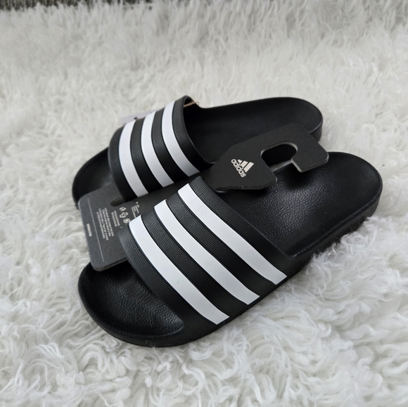 Adidas Adilette Slides. Size 8. Black White. New.3M - Picture 3 of 5
